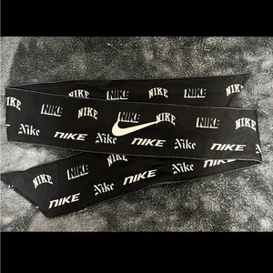 Nike Dri-Fit Head Tie Bandana